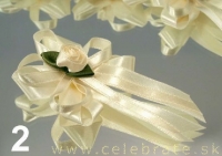 Pierko veľké béžové