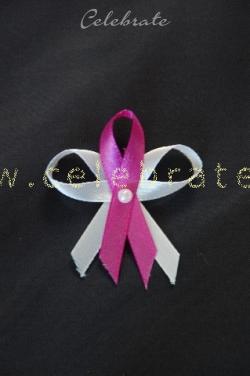 Pierko bielo-cyklámenové